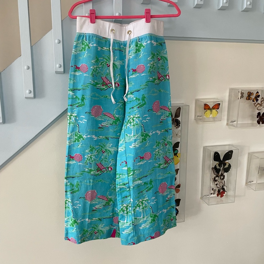 Color pants size medium